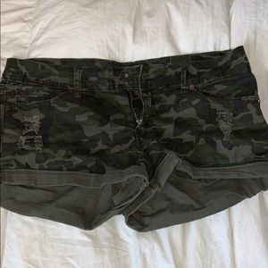Army print shorts